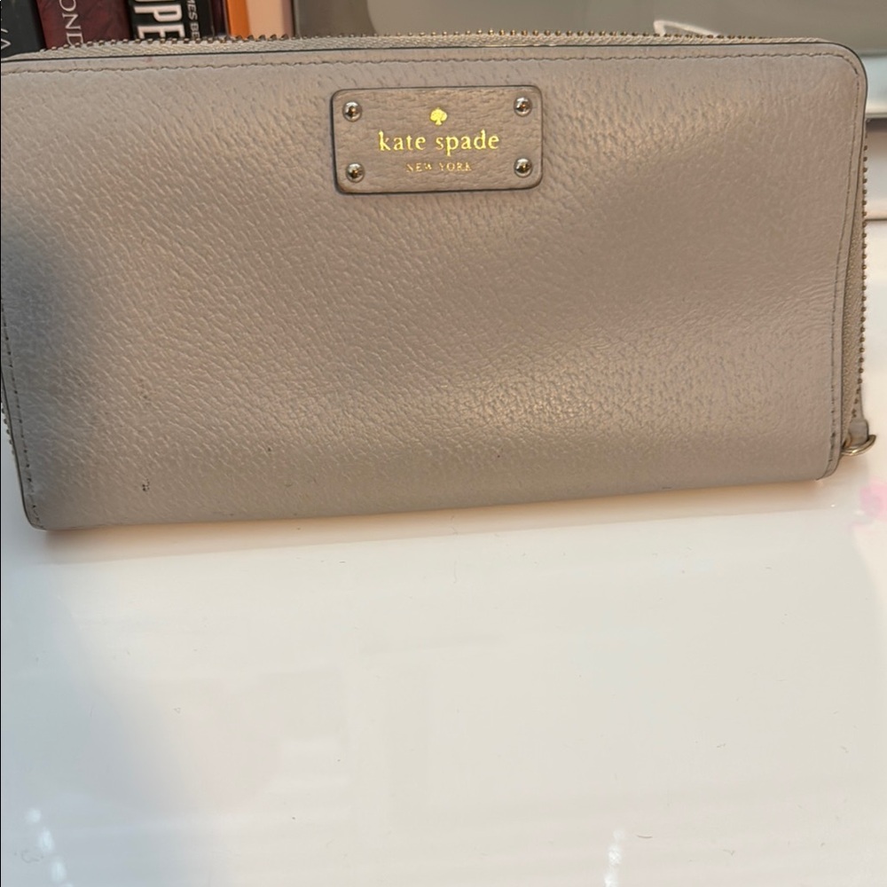 Kate Spade Gray Wallet Sleek Pebbled Leather Design